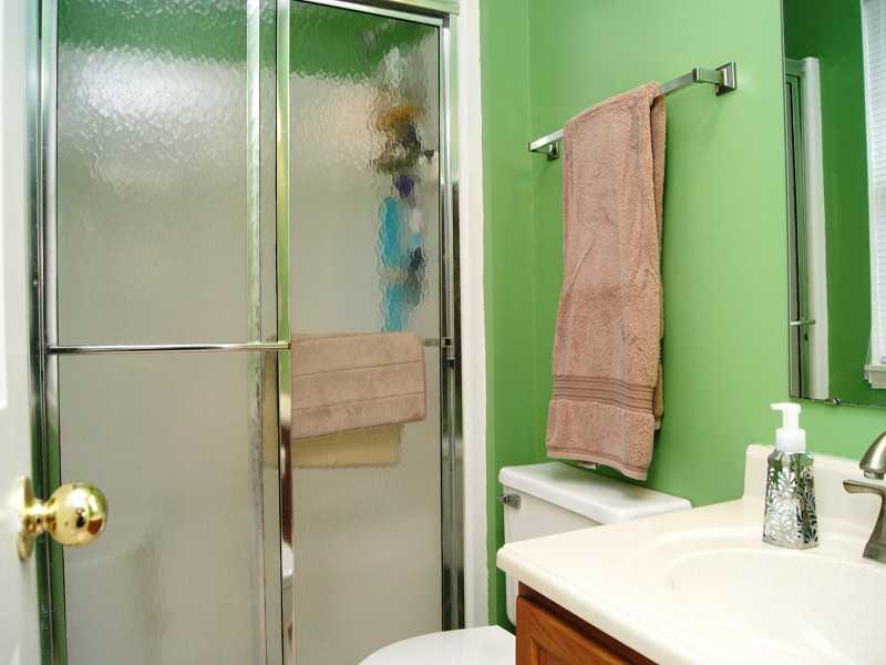 648 South High School Road Indianapolis, IN 46241 - Photo 10 of 16 Gallery Image 10