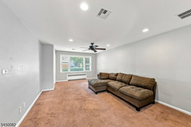 519 Livingston Road Linden, NJ 07036 - Photo 3 of 29 Gallery Image 3