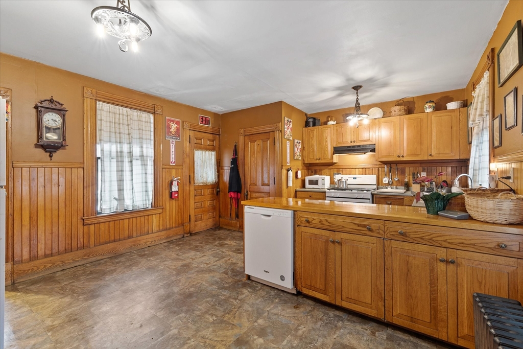 503 School Street Athol, MA 01331 - Photo 24 of 41