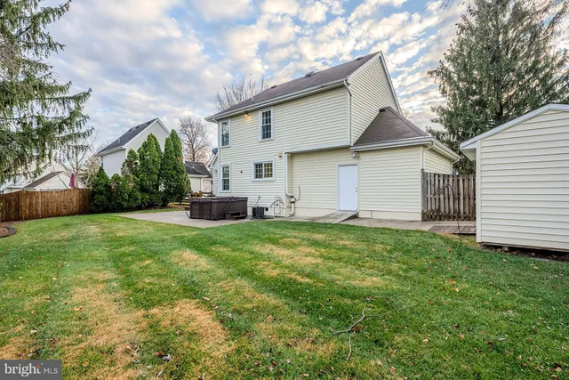 $725,000 | 3245 Kinross Circle, Herndon, VA 20171