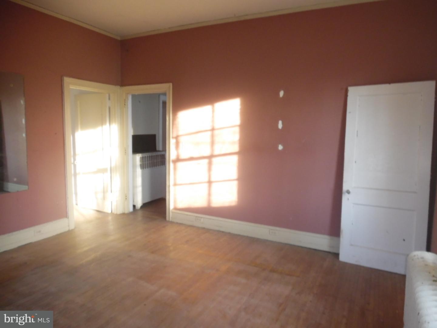 422 Ashbourne Road Cheltenham, PA 19012 - Photo 19 of 25