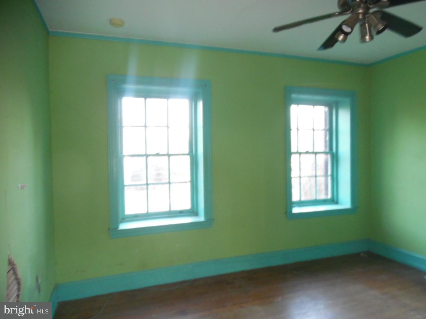 422 Ashbourne Road Cheltenham, PA 19012 - Photo 22 of 25