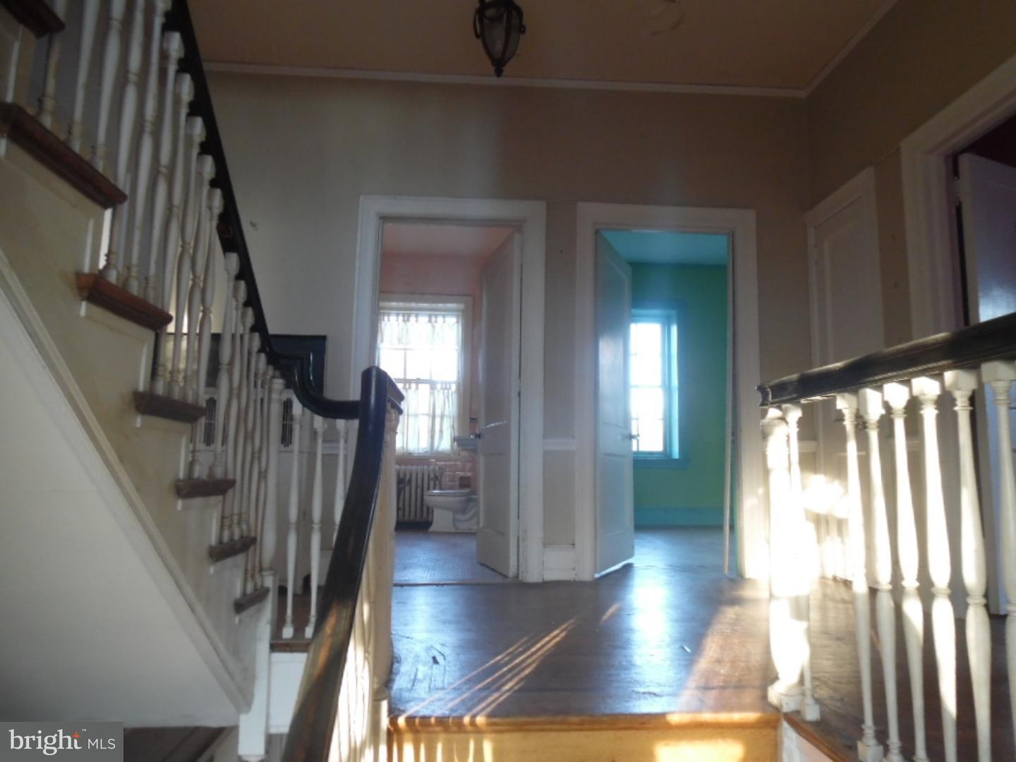 422 Ashbourne Road Cheltenham, PA 19012 - Photo 23 of 25