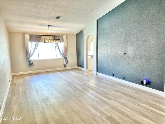 $3,350 | 7126 West Columbine Drive, Peoria, AZ 85381