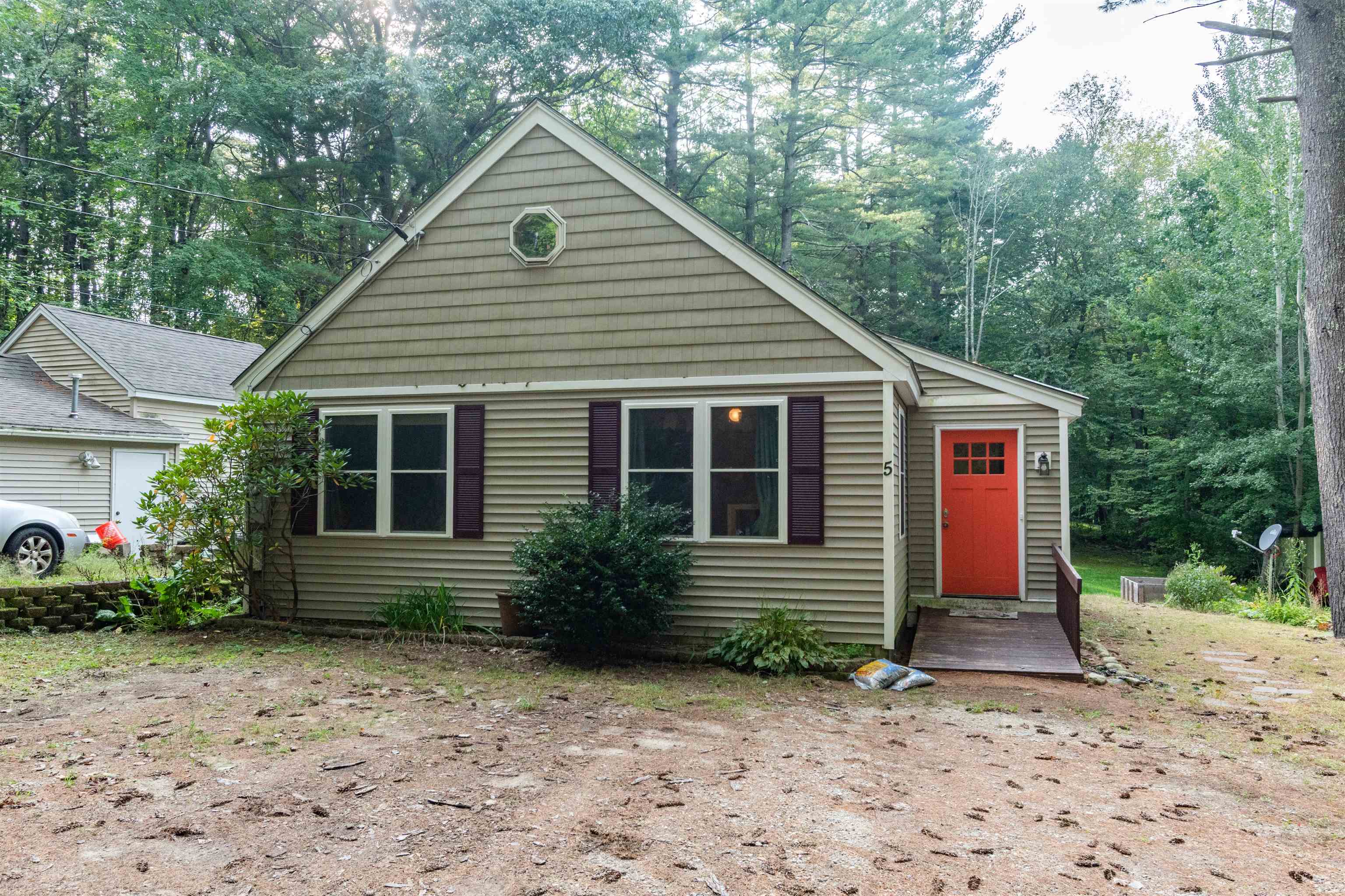 5 Tobacco Road Derry, NH 03038 - Photo 1 of 29 Gallery Image 1