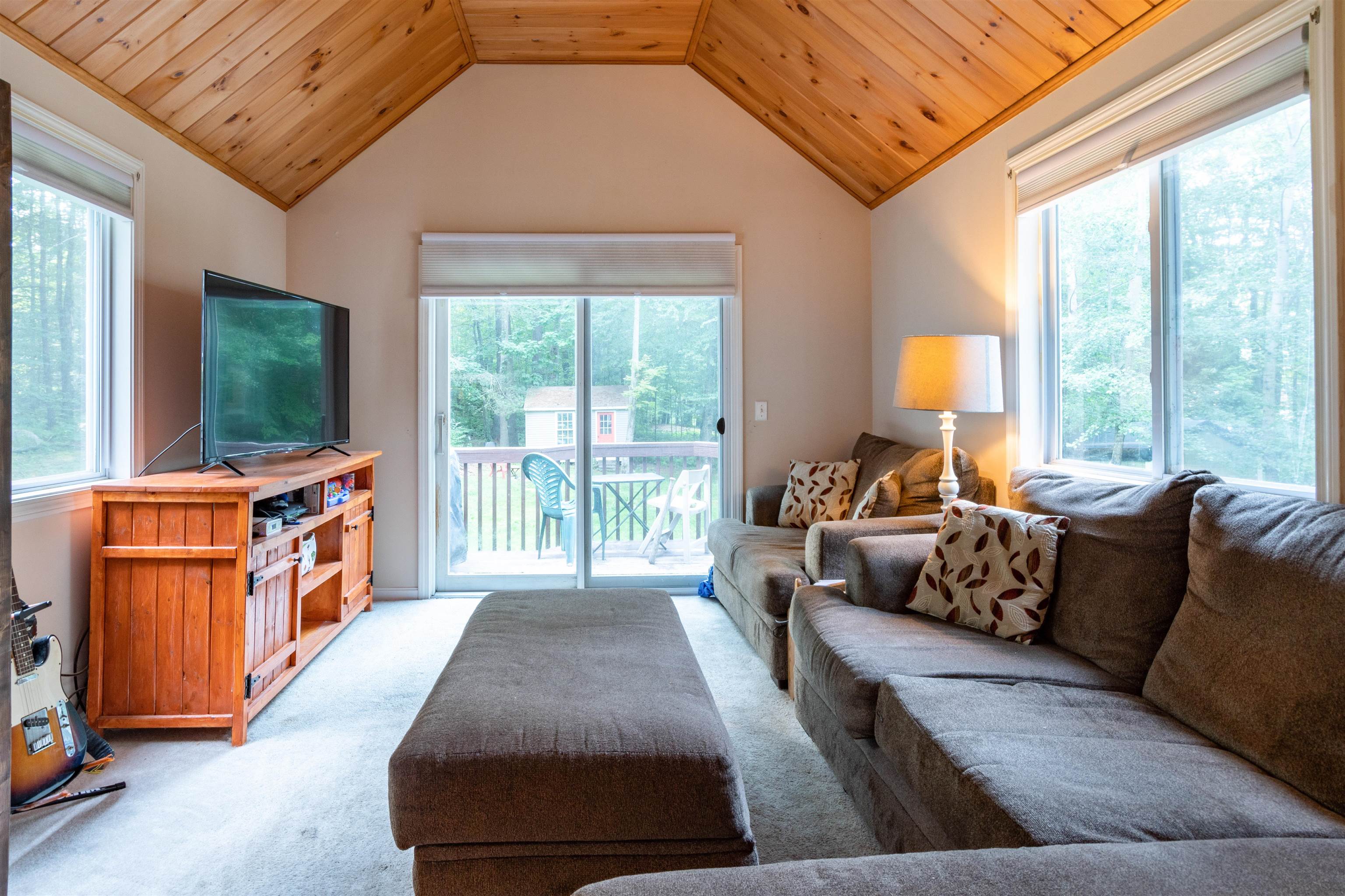 5 Tobacco Road Derry, NH 03038 - Photo 16 of 29 Gallery Image 16
