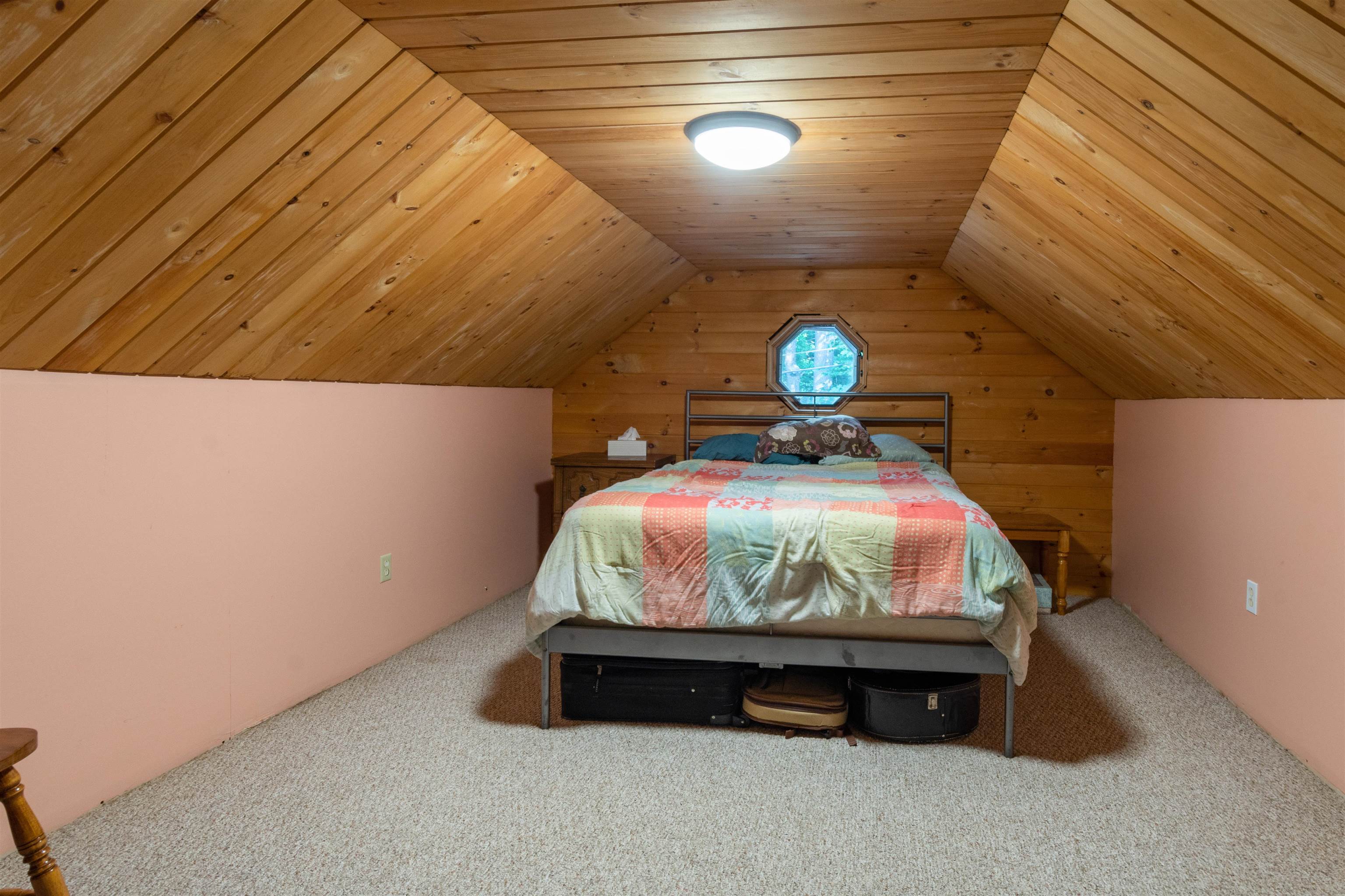 5 Tobacco Road Derry, NH 03038 - Photo 21 of 29 Gallery Image 21