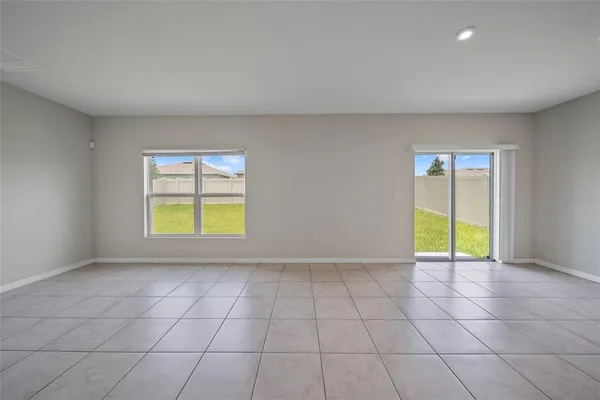 $2,300 | 489 Panaro Lane, Haines City, FL 33844