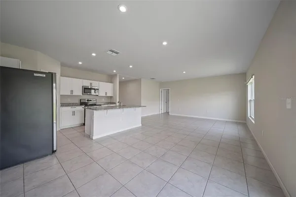 $2,300 | 489 Panaro Lane, Haines City, FL 33844