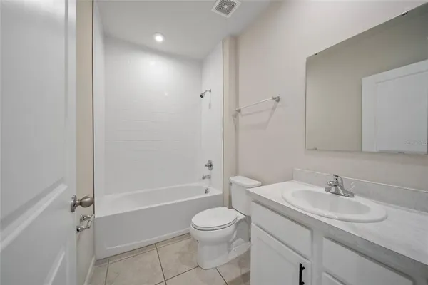 $2,300 | 489 Panaro Lane, Haines City, FL 33844