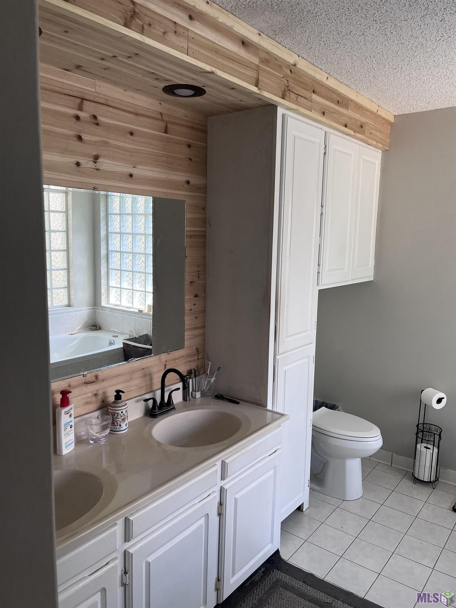 31400 River Pines Drive Springfield, LA 70462 - Photo 5 of 12