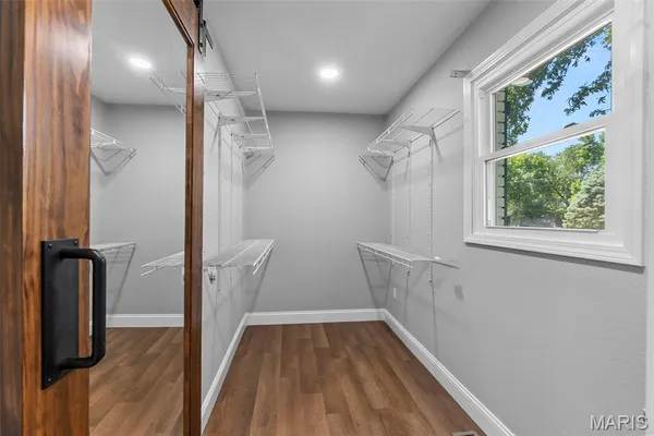 $269,000 | 902 North Poplar Street, Dexter, MO 63841