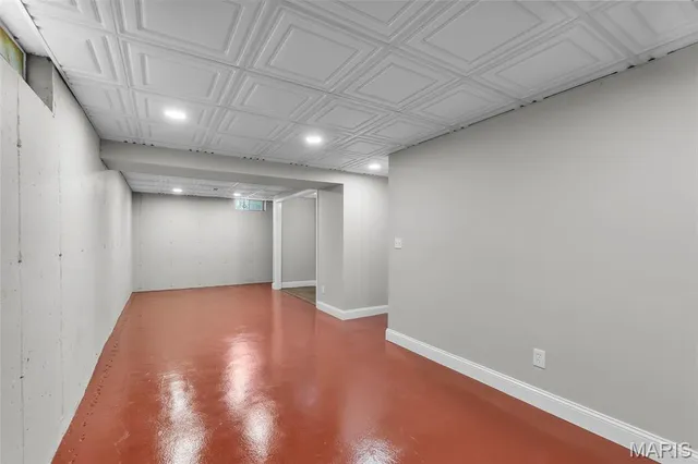 $279,000 | 902 North Poplar Street, Dexter, MO 63841