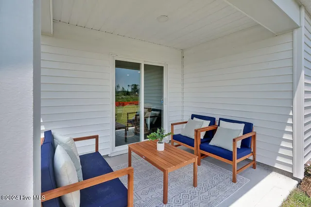 $294,999 | 410 Driftwood Drive, Unit LOT 4, Richlands, NC 28574