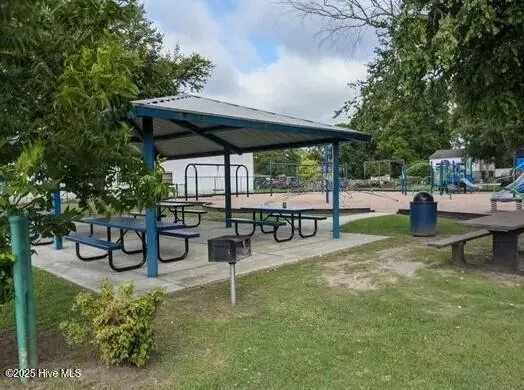 $294,999 | 410 Driftwood Drive, Unit LOT 4, Richlands, NC 28574