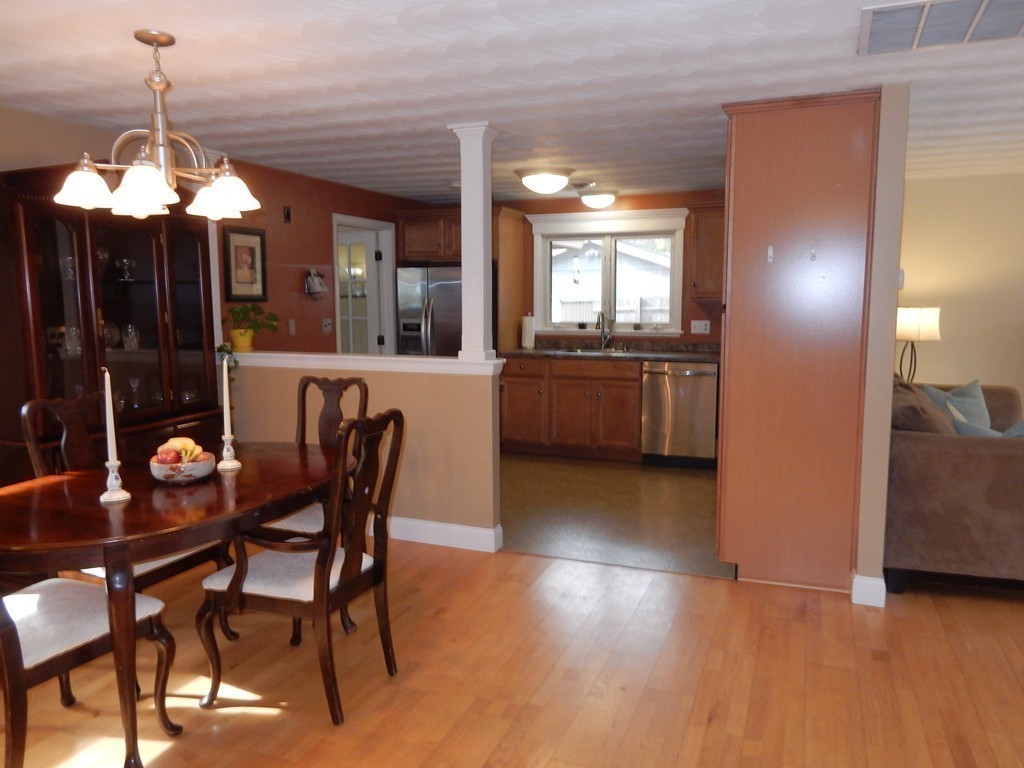 10 Derringer Road Chelmsford, MA 01824 - Photo 7 of 30