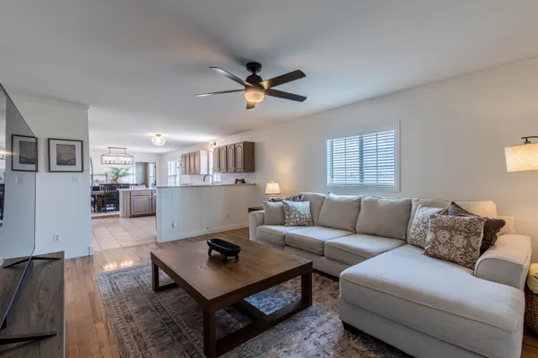 $399,900 | 4322 Highway 34, Mendota, IL 61342
