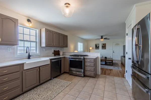 $399,900 | 4322 Highway 34, Mendota, IL 61342