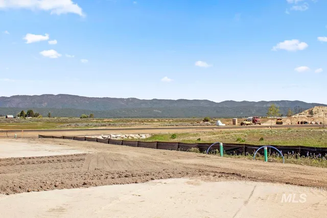 $140,000 | L3-b1 L3-b1 Lazy River Street, Cascade, ID 83611