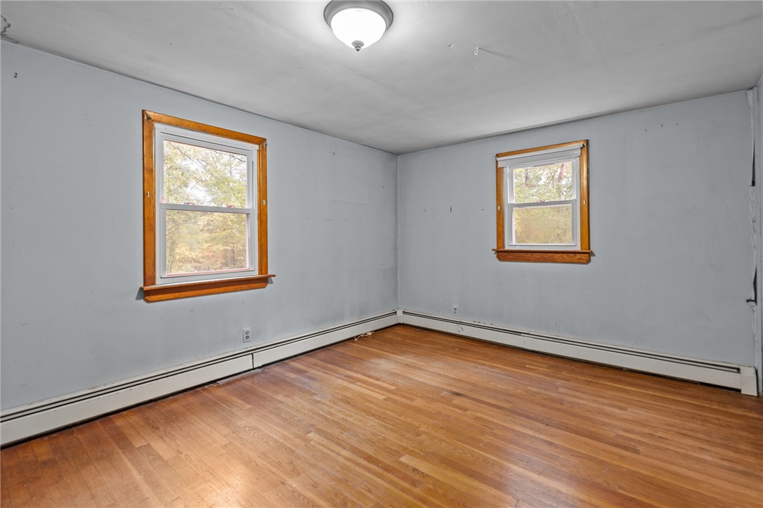 1091 Snake Hill Road Glocester, RI 02857 - Photo 22 of 31