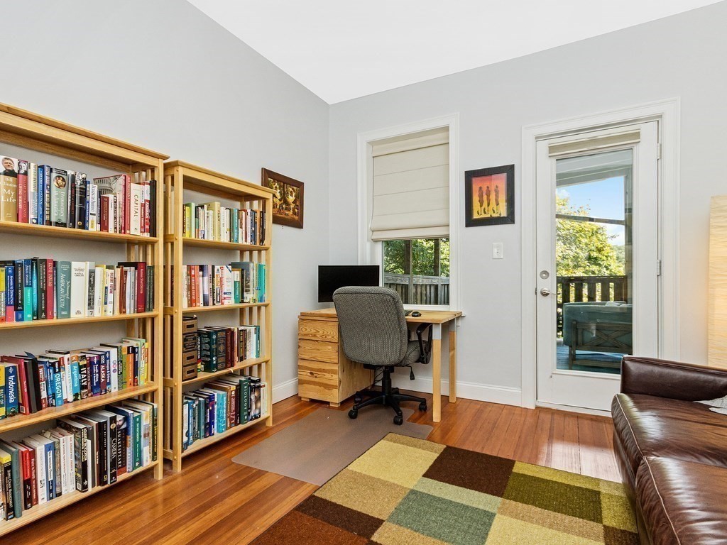 177 Winthrop Road, Unit 4 Brookline, MA 02445 - Photo 17 of 25