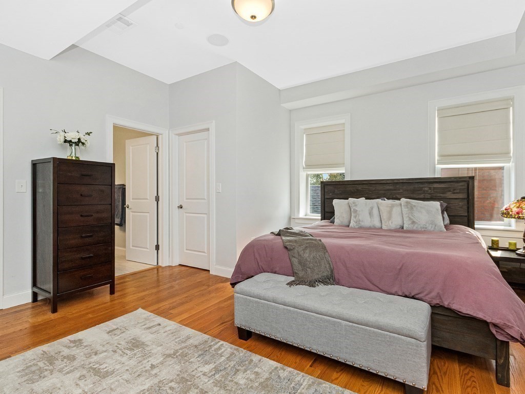 177 Winthrop Road, Unit 4 Brookline, MA 02445 - Photo 9 of 25