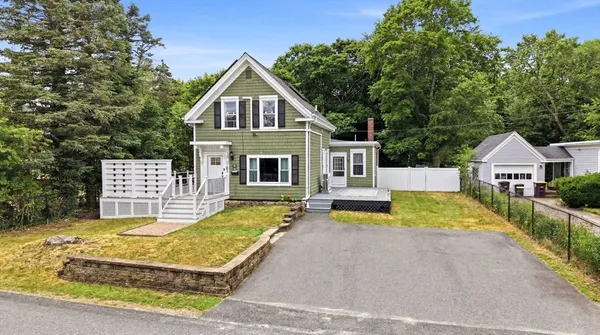$659,000 | 31 Charles Street, Weymouth, MA 02189