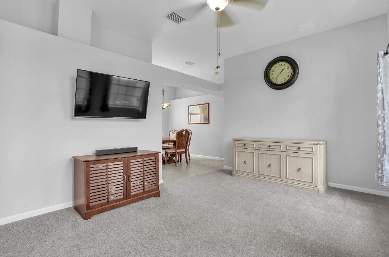 13218 86th Road North The Acreage, FL 33412 - Photo 20 of 69 Family room