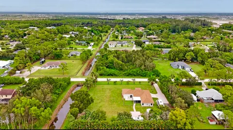 $699,000 | 13218 86th Road North, The Acreage, FL 33412