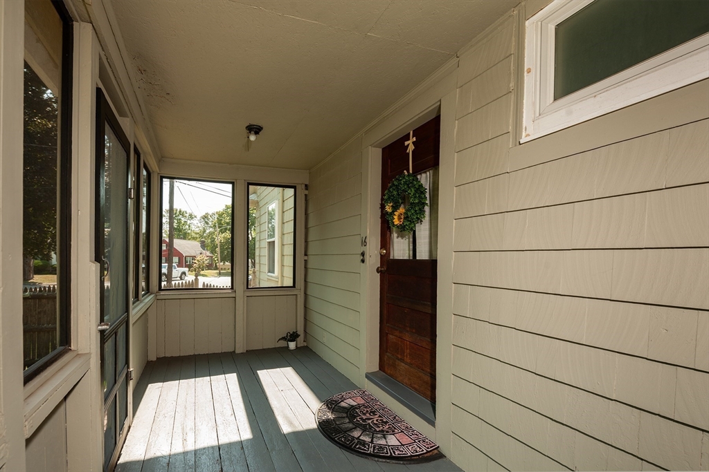 16 Putnam Road North Andover, MA 01845 - Photo 17 of 37 Gallery Image 17