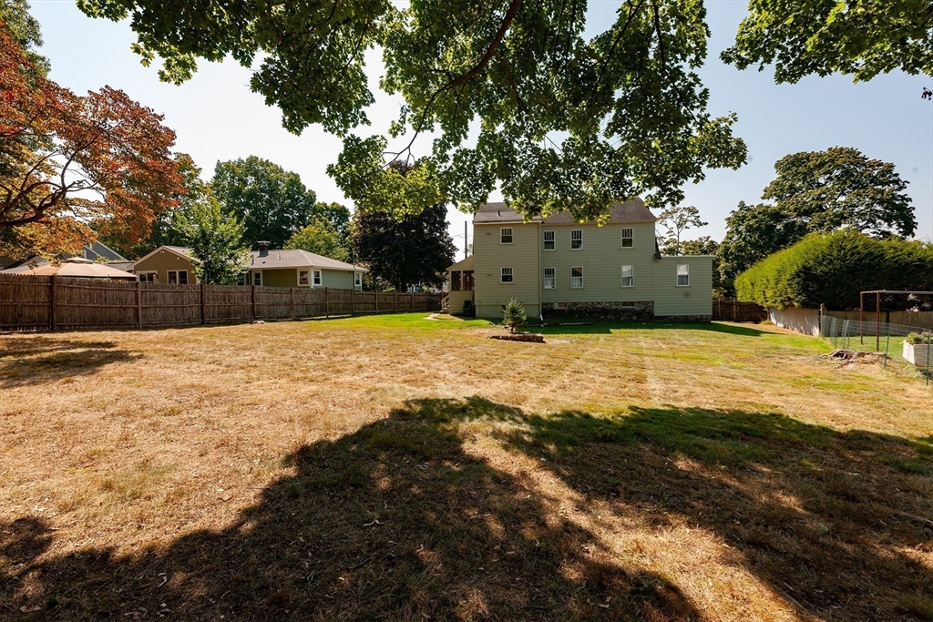 16 Putnam Road North Andover, MA 01845 - Photo 34 of 37 Gallery Image 34