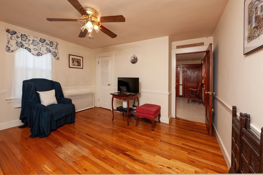 16 Putnam Road North Andover, MA 01845 - Photo 7 of 37 Gallery Image 7