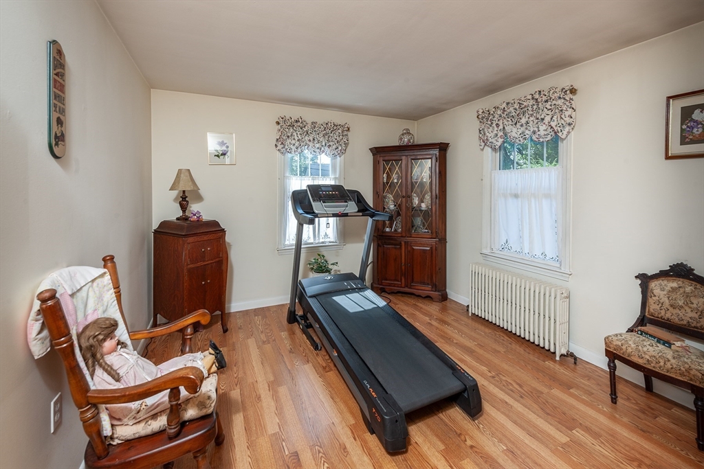 16 Putnam Road North Andover, MA 01845 - Photo 8 of 37 Gallery Image 8