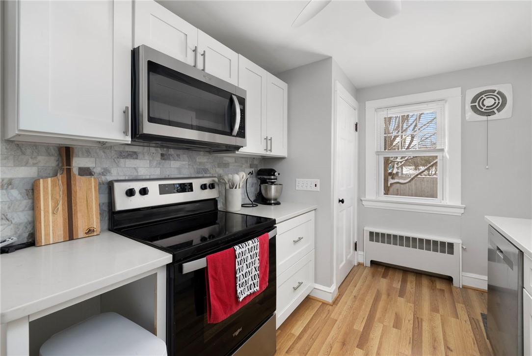 123 Doolittle Street Coventry, RI 02816 - Photo 4 of 28