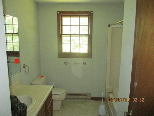 5 Plantation Road, Unit 5 Oxford, MA 01540 - Photo 4 of 12 Gallery Image 4