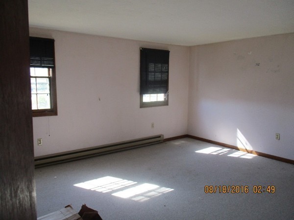 5 Plantation Road, Unit 5 Oxford, MA 01540 - Photo 5 of 12 Gallery Image 5
