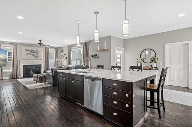 $649,900 | 12598 84th Place North, Maple Grove, MN 55369