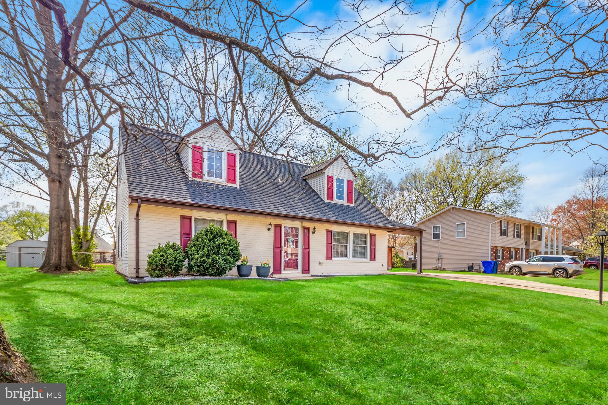 22 Marshall Road Waldorf, MD 20602 - Photo 3 of 41 a front view of building with yard
