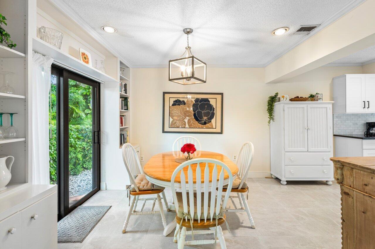 4265 Shell Drake Lane Boynton Beach, FL 33436 - Photo 12 of 48 Breakfast Area