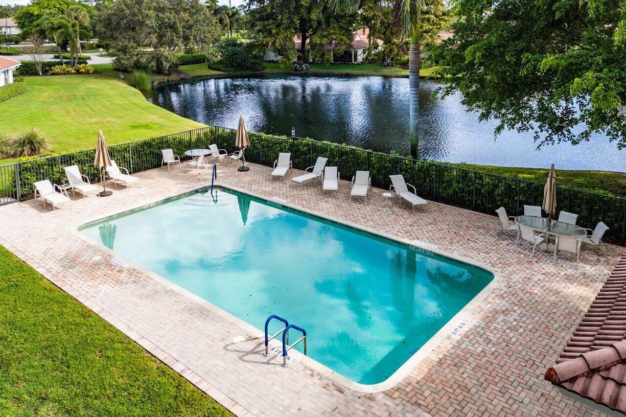 4265 Shell Drake Lane Boynton Beach, FL 33436 - Photo 34 of 48 Area Poola