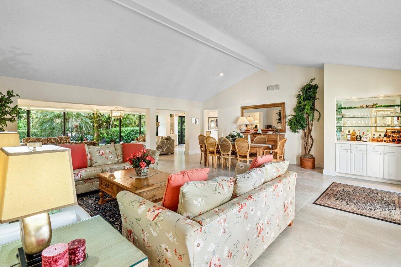 4265 Shell Drake Lane Boynton Beach, FL 33436 - Photo 7 of 48 Interior living area