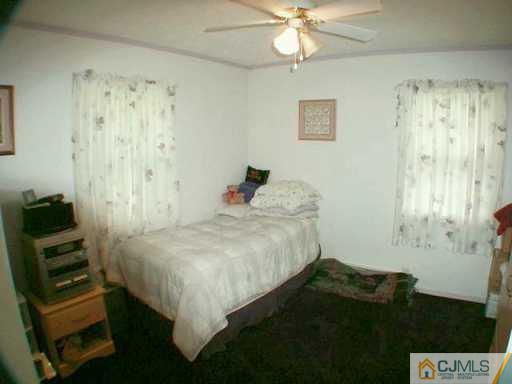58 Edgar Road Old Bridge, NJ 07747 - Photo 6 of 8 Gallery Image 6