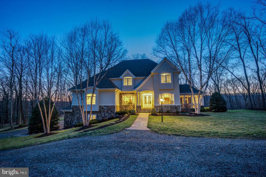 20281 Gleedsville Road Leesburg, VA 20175 - Photo 2 of 30 Exterior (Front)
