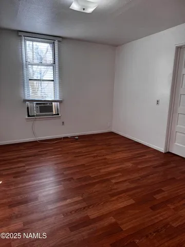 $1,700 | 215 West Fourth Street, Winslow, AZ 86047