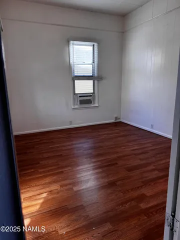 $1,700 | 215 West Fourth Street, Winslow, AZ 86047