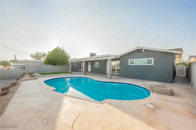 $599,900 | 617 6th Street, Boulder City, NV 89005