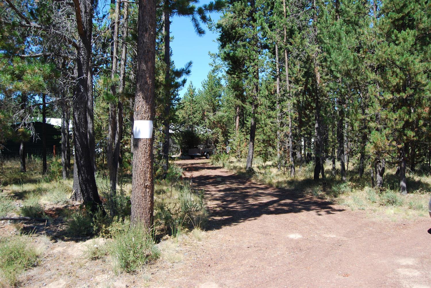 17072 Hermosa Road Bend, OR 97707 - Photo 1 of 9 Primary Photo
