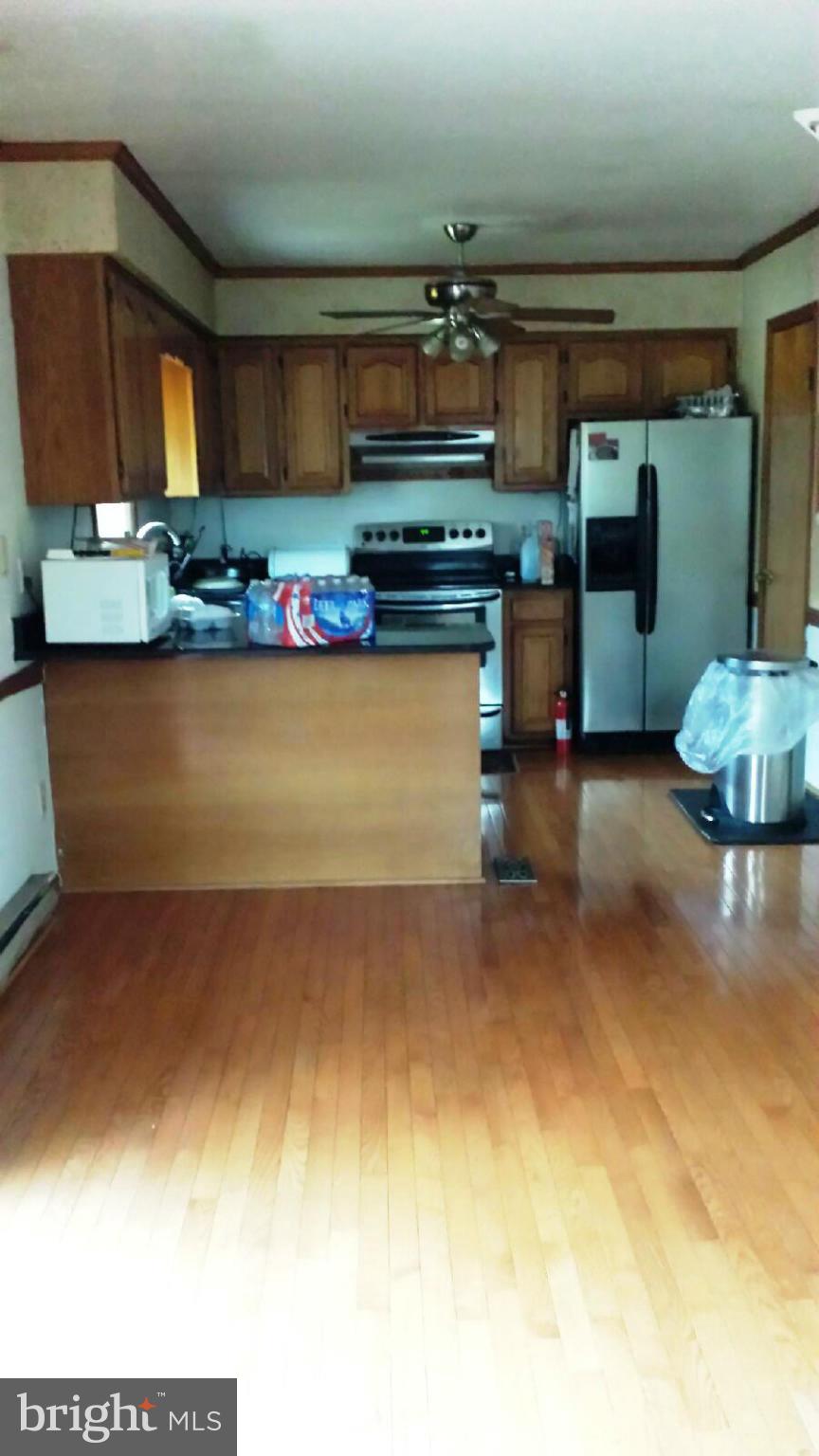 6007 Kirby Road Clinton, MD 20735 - Photo 3 of 7 Kitchen