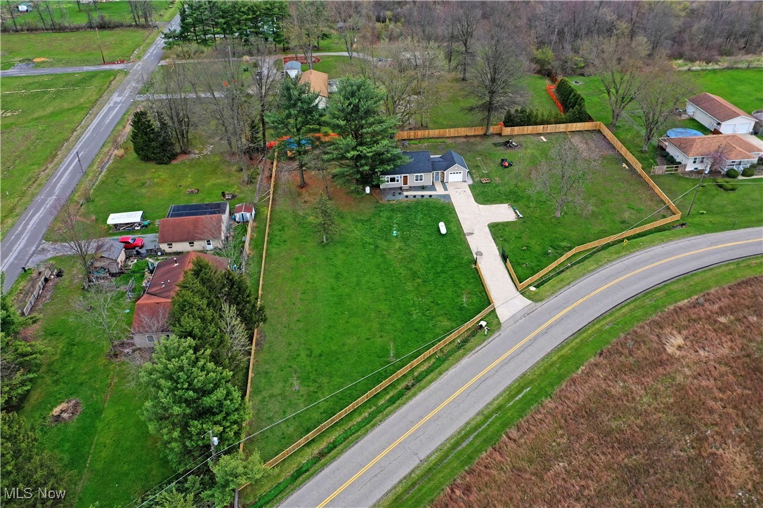 3033 South Lipkey Road North Jackson, OH 44451 - Photo 4 of 48 Gallery Image 4