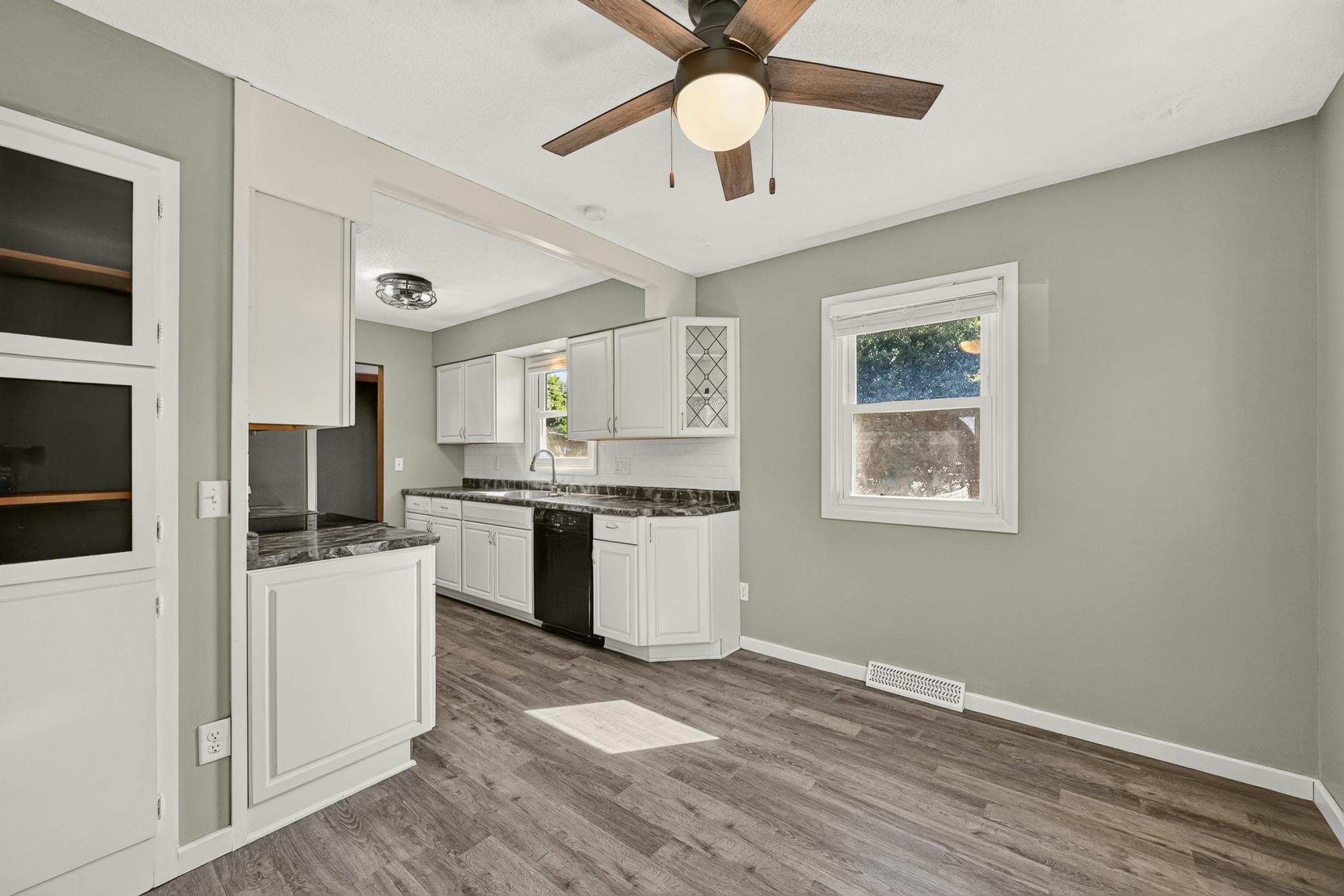 1604 9th Avenue Southeast Rochester, MN 55904 - Photo 5 of 34 Gallery Image 5